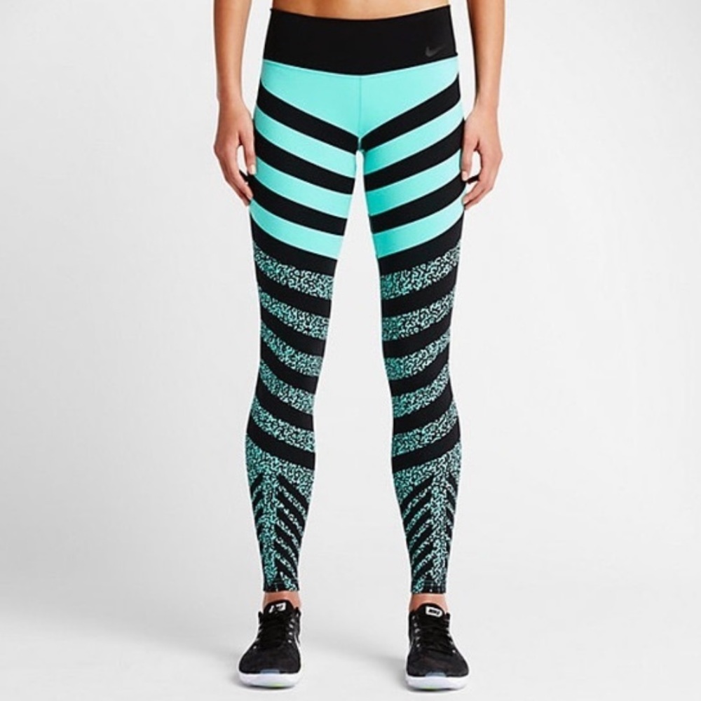 Nike Women's Blue Legendary Zebra Legging